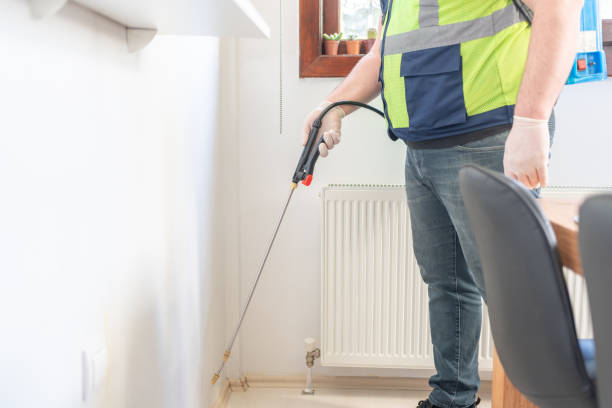 Best Pest Removal Services  in Lincoln Center, KS
